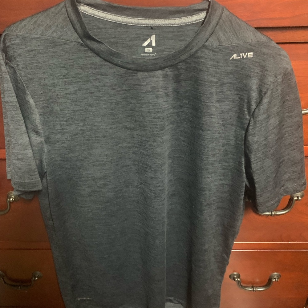 Men's Gray Shirt